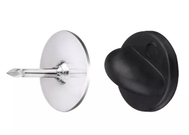 One Rubber Clutch