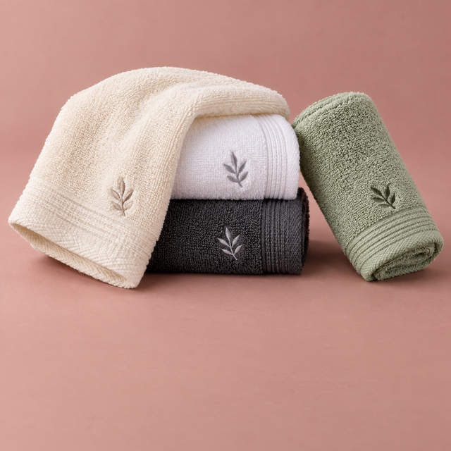 Custom Face Towels – Small, Soft & Easy to Use